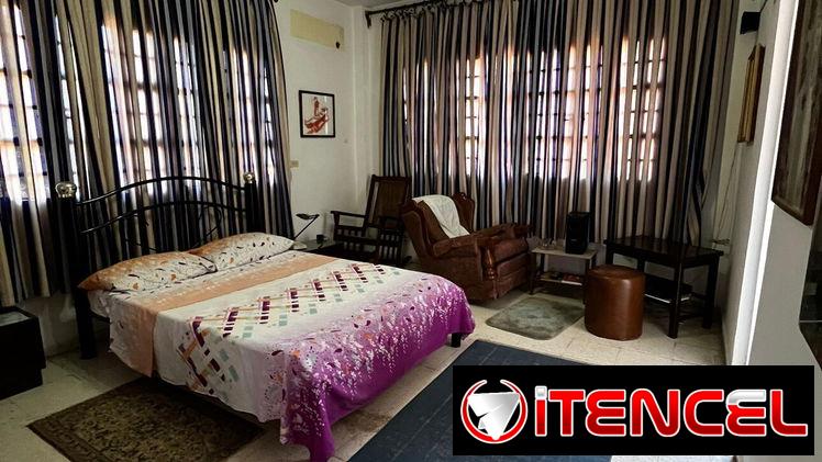 Casa finca en Arroyo Arenas con garaje 862m²