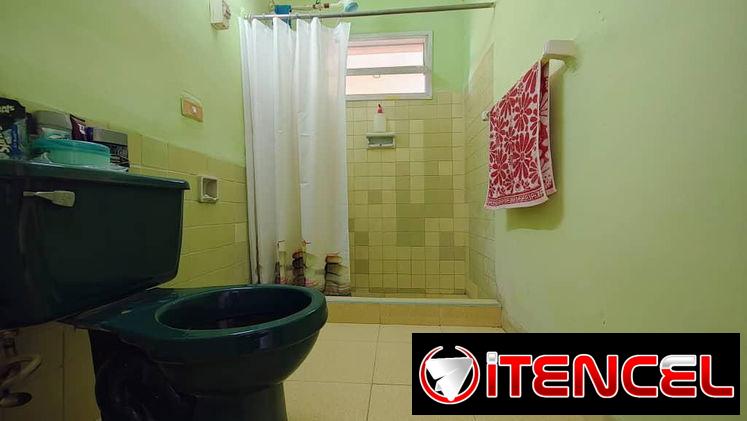 🏠Casa en venta en El Cerro. Tiene 2 cuartos, cisterna con motor, patio y agua 24 horas. 📱 +5353611268