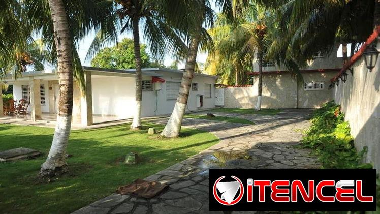 Hermosa casa de renta con piscina en la playa de Guanabo, a 4 cuadras del mar, Paneles solares +53 52463651 WhatsApp, P