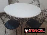 Juego de comedor de hierro