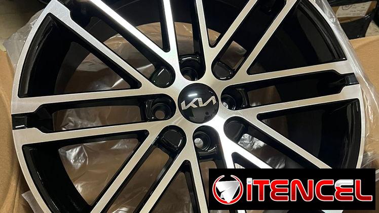 Llantas R17 4 huecos en 100 originales Kia , me keda solo un juego llamar ya …