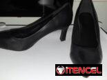 Tenis muy cómodos y calzado de tacon medio de mujer