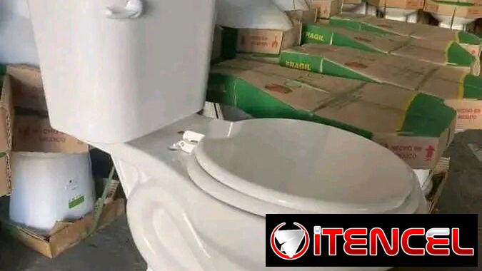 Juego de baño taza tanques con herrajes 60 mil