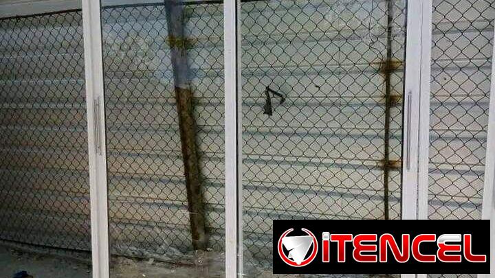 Carpinteria de aluminio..Realizamos todo tipo de diseños modernos en carpintería de aluminio