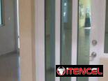 Puertas y ventanas de aluminio y cristal