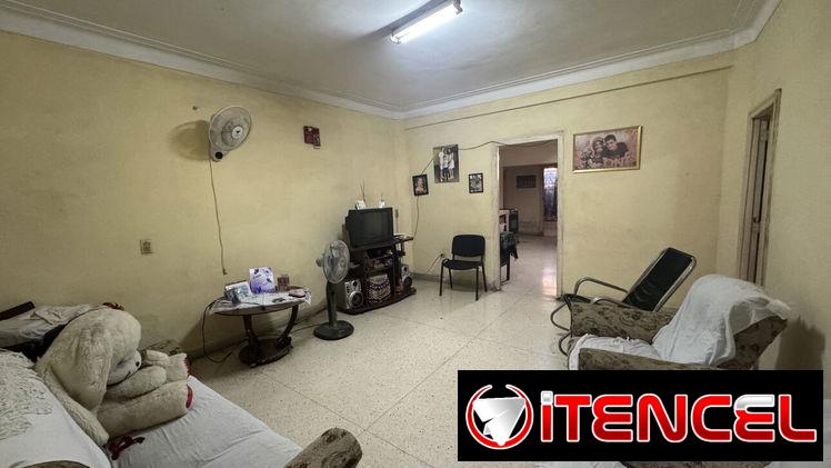Apartamento de 3 cuartos en Avenida 23, Vedado