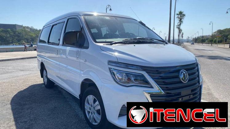 Viaja en Microbús con Rutas Albas. Microbuses de confort. Transporte profesional privado. Taxi personalizado