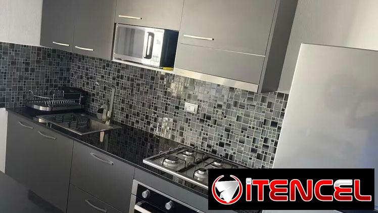 🏠 Apartamento en Vedado – Edificio