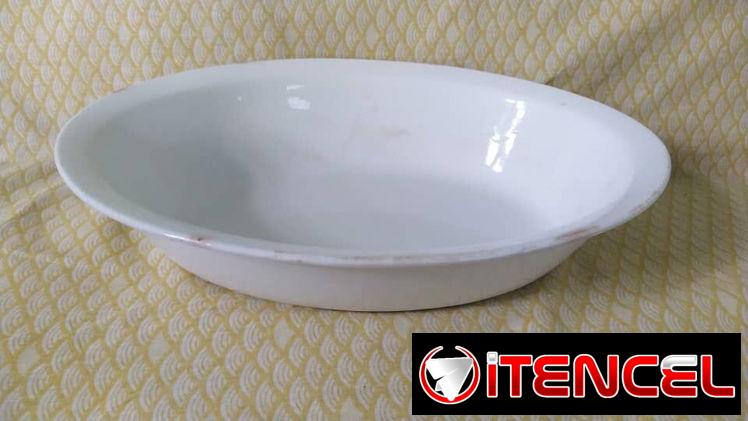 FUENTE BELGA ANTIGUA DE 31.7 X 23.5 CMS. 900 CUP. SE VENDE EN ESE PRECIO PORQUE TIENE ALGUNAS MANCHAS.