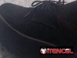 Tenis de suela ancha #37 ( Son de USO )