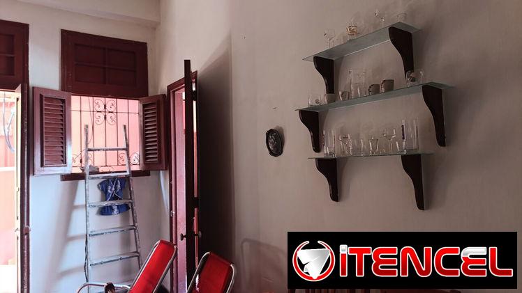 Venta de apartamento en buen estado constructivo en Centro Habana,zona céntrica con todo adentro