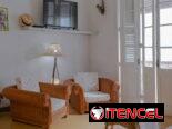 Amplio y moderno apartamento de renta.