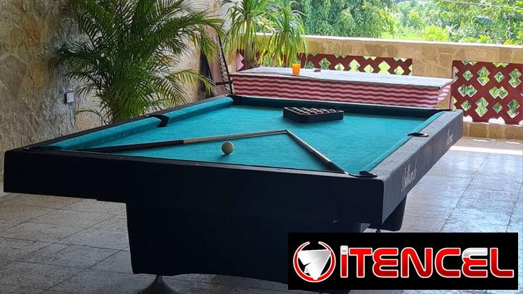 Casa en la playa de Guanabo con piscina con recirculación, 1 cuadra del mar, en renta , 6 hab+53 52463651 ,Paneles S, A