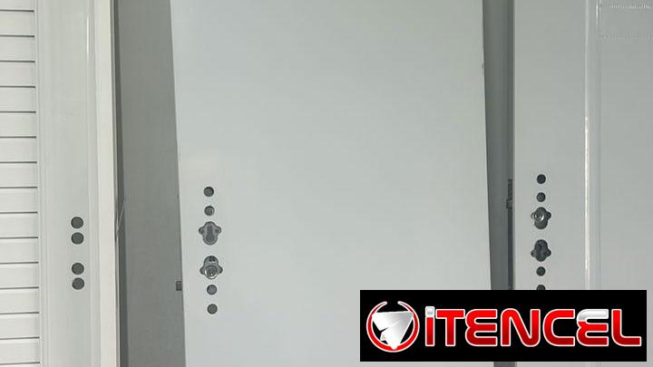 Puertas nuevas en su caja 210×70