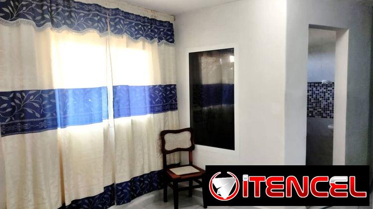 Se renta casa grande y confortable de 5 habitaciones en la playa de guanabo con piscina. 54026428