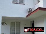 Casa independiente en Miramar con 900m² . Todo de lujo