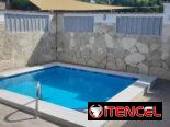 SE alquila CASA CON PISCINA A 4 CUADRAs DE LA PLAYA DE BOCA CIEGA.58858577