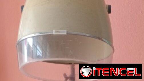 Secadora de pie 220v, de uso, $8000