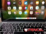 MacBook Pro A1502