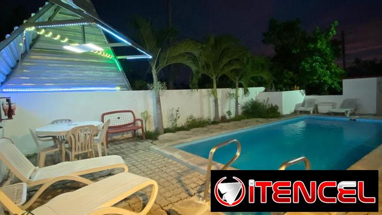 Cod.Z 💎 Renta de Casa para 10 Personas con Piscina y Garaje | Marazul