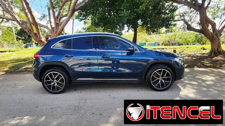 Vendo o negocio Mercedes-Benz, GLA 200 del 2023