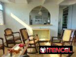 ¡Apartamento listo para vivir, en zona privilegiada y estable! ⚡📶 Se vende o renta en e