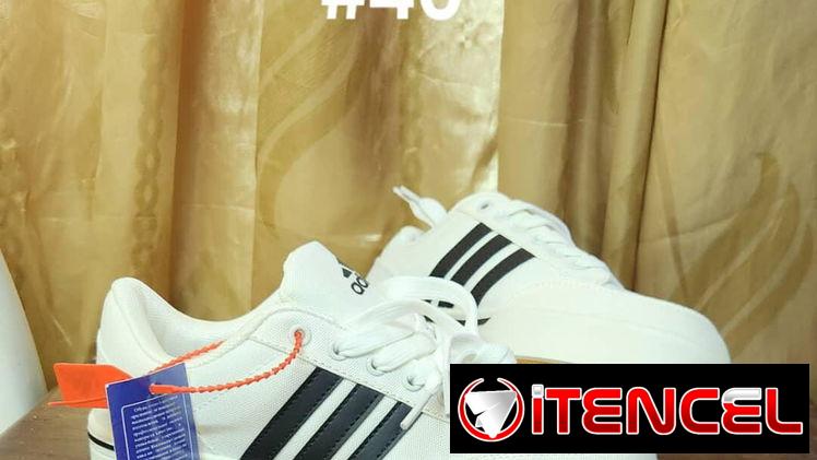 Tenis estilo Adidas G5 talla 40 – nuevos