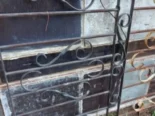 Rejas p ventanas grandes, RETENES FIA ,TOALLAs d algodon,cafetera y molinos BOSCH, picador especias, antena TV