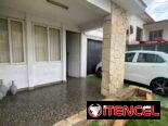 Se vende casa biplanta en el Reparto Náutico, Playa.