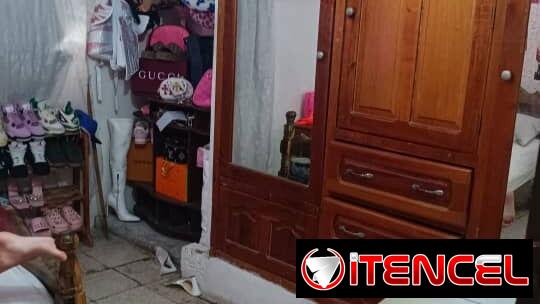🏠 Venta de casa en el Cerro. ❄️Se deja con un split. No se va la corriente, tiene gas de la calle y agua 24 horas