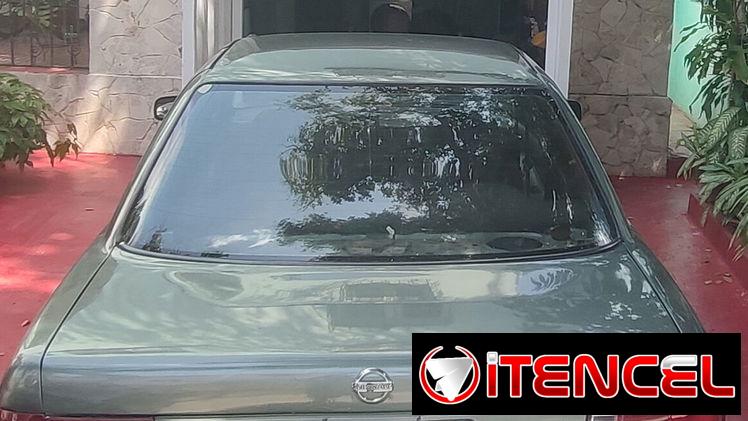Vendo Nissan Sentra B13, Automatico, Inyeccion electronica, de 1999