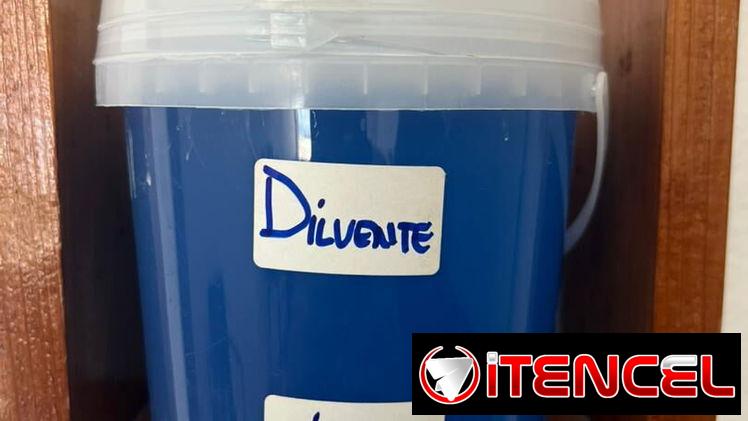 Diluente acetonado