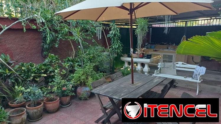 Renta Lineal casa en Playa