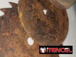 Chumacera p sierra,discos de corte y piedra de esmeril + llave para su apriete.