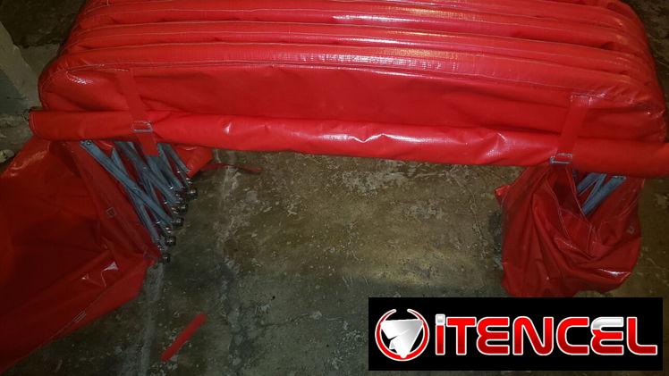 Techo de lona para triciclos con estructura plegable