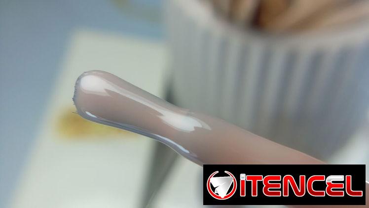 Esmaltes y bases rubber XEYAJI