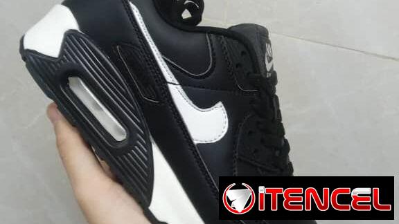 Tenis Airmax negro y blanco