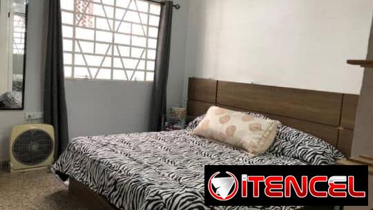 Oferta precioso chalet con piscina capitalista,6 cuartos y garaje californiano para 2 autos!!!!