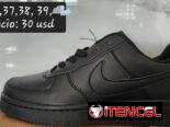 Tenis triple A