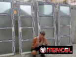 Reparaciones en aluminio..cambio de yales..cristales .Juntas.cierres.ruedas.felpas.ademas de fabricación de lo que desee