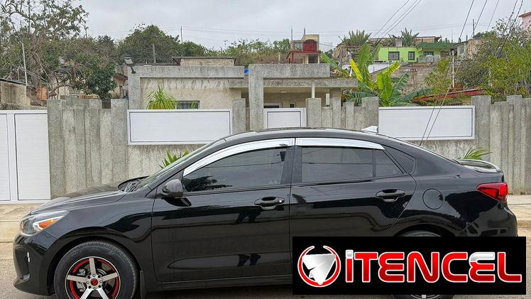 Vendo negocio Kia Río 2019 carro impecable sin defecto