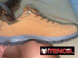 Zapatos nuevos de hombre
