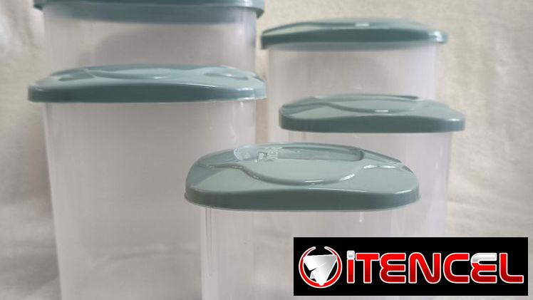 Set de 5 pozuelos plásticos con tapa