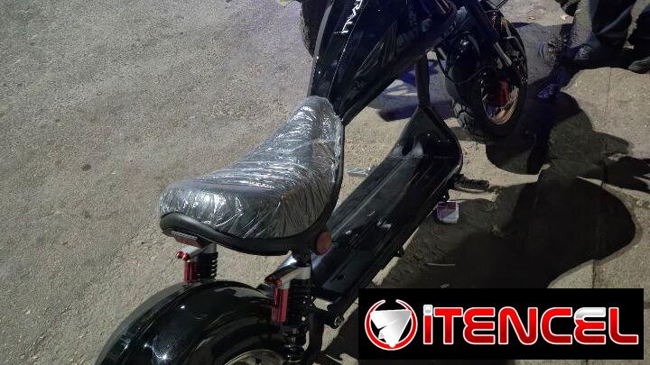 Moto Raly modelo harley en 700 sin batería