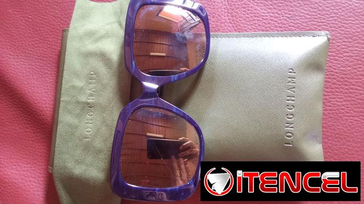 Gafas oscuras marca Longchamps