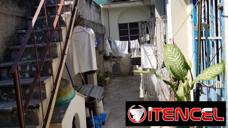 Se vende, en el centro de guanabacoa, todos sus papeles en orden