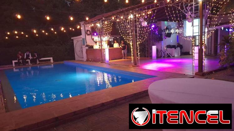🌴✨ Tu evento soñado junto a la piscina ✨🌴espacio exclusivo con piscina en La Lisa!