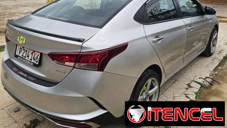 Vendo o negocio, Hyundai accen , 2021, pintura de fábrica con todos los tikis