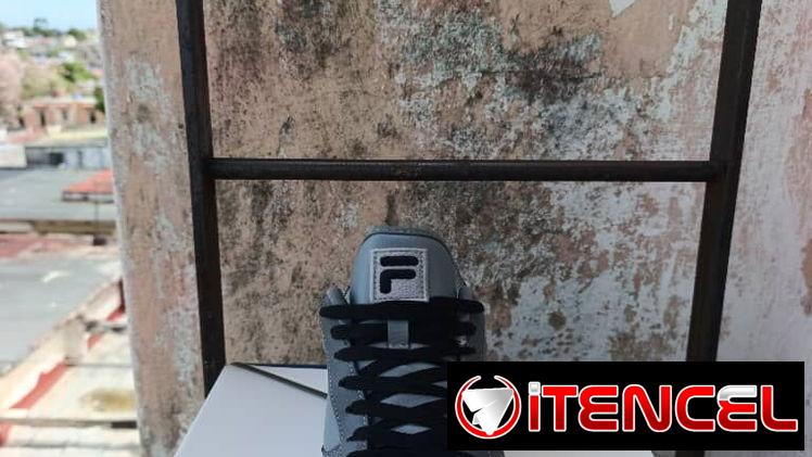 Tenis Fila originales #47
