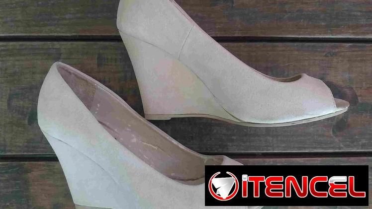 Zapatos de Vestir Color Beige marca FootCat. No: 36. De uso